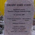 zakladny-kamen-na-r1