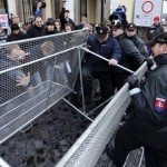 protest gorila(1)