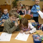 v skole