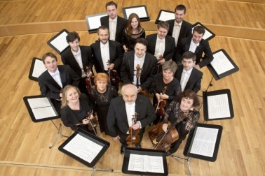 Slovenský-komorný-orchester-Bohdana-Warchala