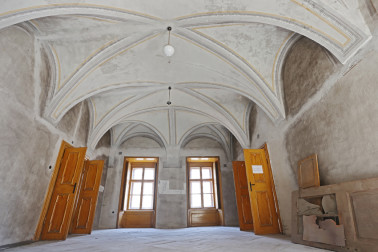 kaštiel (2)