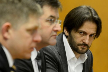 SR Ukrajina Nepokoje Bezpečnostná Rada BAX