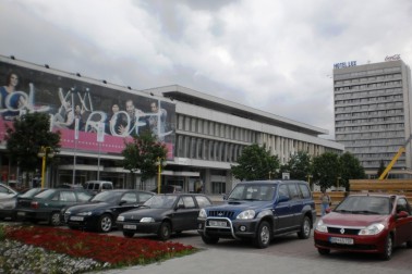 OLYMPUS DIGITAL CAMERA