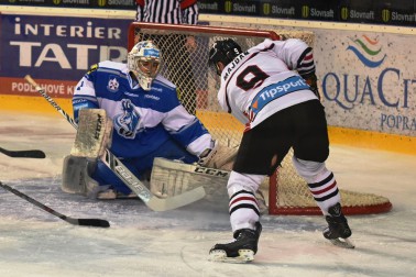 SR hokej TL 32. kolo Poprad Banská Bystrica