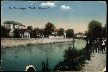 1918