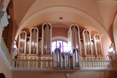 organ v katedrale bb