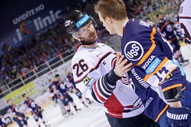 handzus3