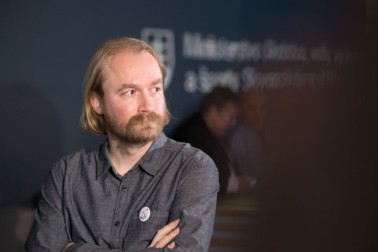 vladimir crmoman isu