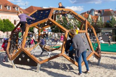 fun zona zvolen