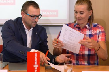 SR Bratislava Biatlon SZB Kuzminová Zmluva Podpis BAX