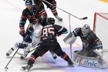 SR Nitra Hokej TL 1. kolo Nitra Banská Bystrica NRX