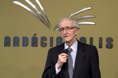 karol mika1