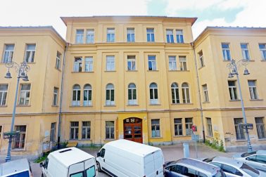 gymnazium3