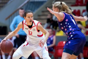 SR Basketbal extraliga ženy 3.kolo B.Bystrica Poprad BBX