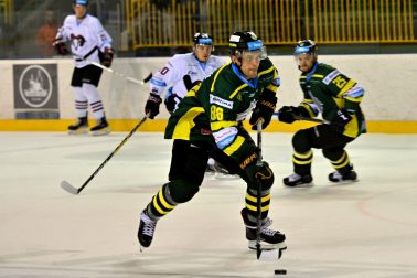 SR hokej TL 11. kolo dohrávka Žilina B. Bystrica ZAX