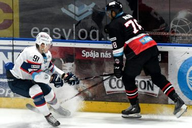 SR hokej TL 28. kolo Nitra Banská Bystrica NRX