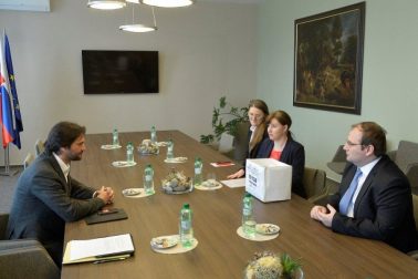 minister s predstavitelmi krestanskeho fora