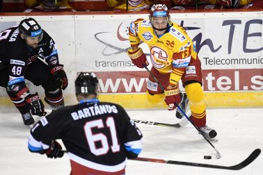 SR Hokej TL 39.kolo Trenčín B.Bystrica TNX