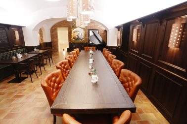 u richtara3