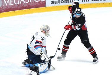 SR hokej TL 46. kolo Nitra Banská Bystrica NRX