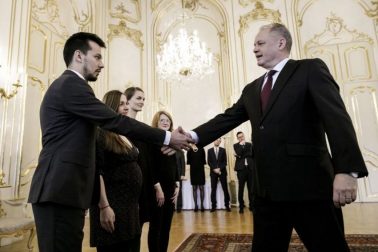 aktivisti u pezidenta