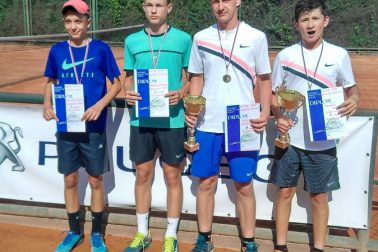 stvorhra-vpravo-vitazi-vlcko-marosik-3