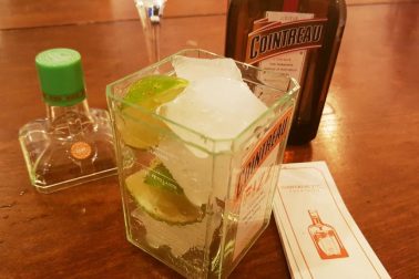 Cointreau Fizz1