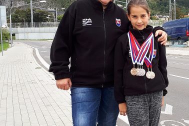 3. kolo SPŽ 2018 - Ema Malíková s trénerkou Potančokovou