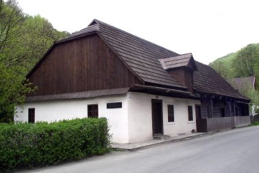 tajov1