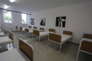 noclaharen - bezdomovci1