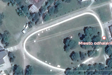 miesto-odhalenia-sochy