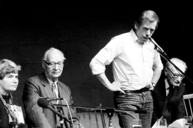 Rita Klimova, Alexander Dubcek, Vaclav Havel und Jiri Hajek // Rita Klimova, Alexander Dubcek, Vaclav Havel and Jiri Hajek