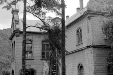 Tihányiovský kaštieľ_1972