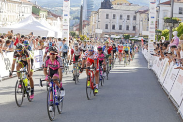 okolo slovenska bb2