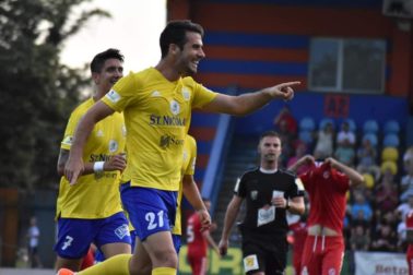 df759764-ddc1-4384-852a-2ef70fa58e42