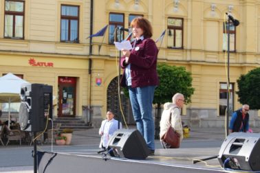 beata hirt za slusne slovensko