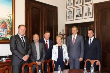 lubica lassakova a ms