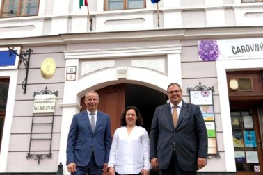 madarsky vicekonzulat