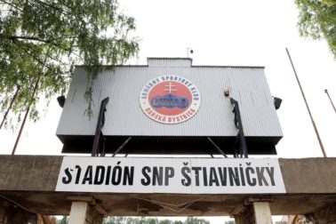 stadion snp