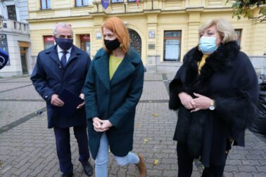 zľava Ján Lunter, Denisa Nincová a Božena Kováčová