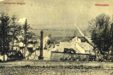 Pohľad na skláreň pred r. 1918