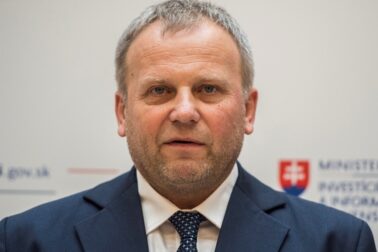 SR Bratislava Vláda zasadnutie BAX