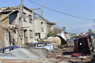 tornado3