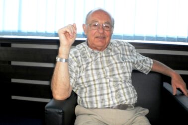 profesor dluholucky