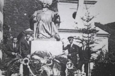AS - odhalenie sochy