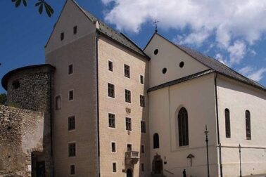 matejov-dom