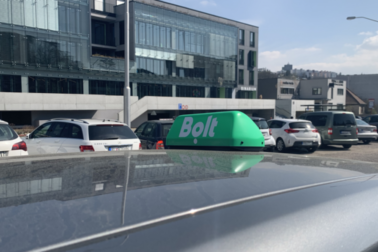 bolt1
