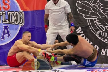 mas-wrestling2