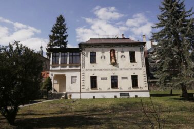 vila dominika skuteckeho