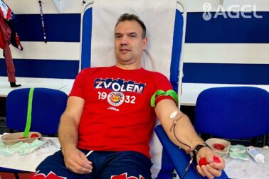 Hokejová kvapka krvi_hlavný tréner Martin Štrba